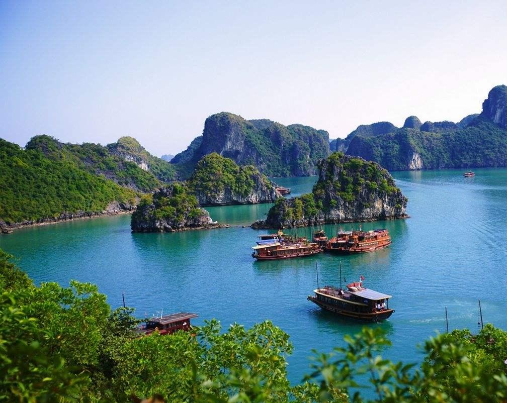 廣東出發(fā)越南5天自駕游：下龍灣-天堂島-月亮湖-吉婆島品越南美食5天自駕游