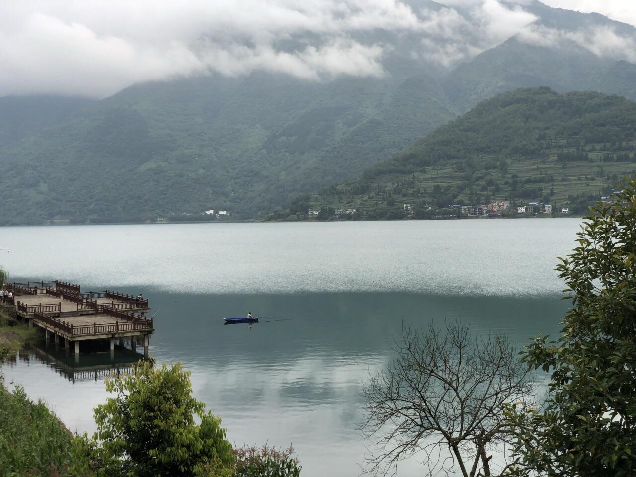 冬季成都周边3日自驾游：凉山雷波马湖-沐川跟队3日自驾游