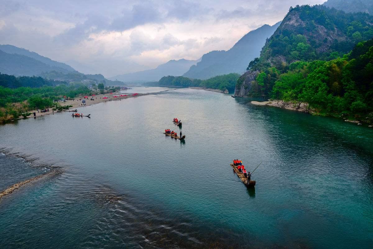 温州出发5日自驾游：千峡湖-小舟山梯田-楠溪江-茗岙梯田-石桅岩-雁荡山美景自驾游