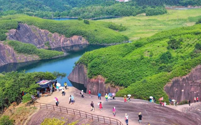 湖北出发湖南郴州3日自驾游:郴州资兴-小东江-高椅岭水上丹霞-板梁古村3日自驾活动