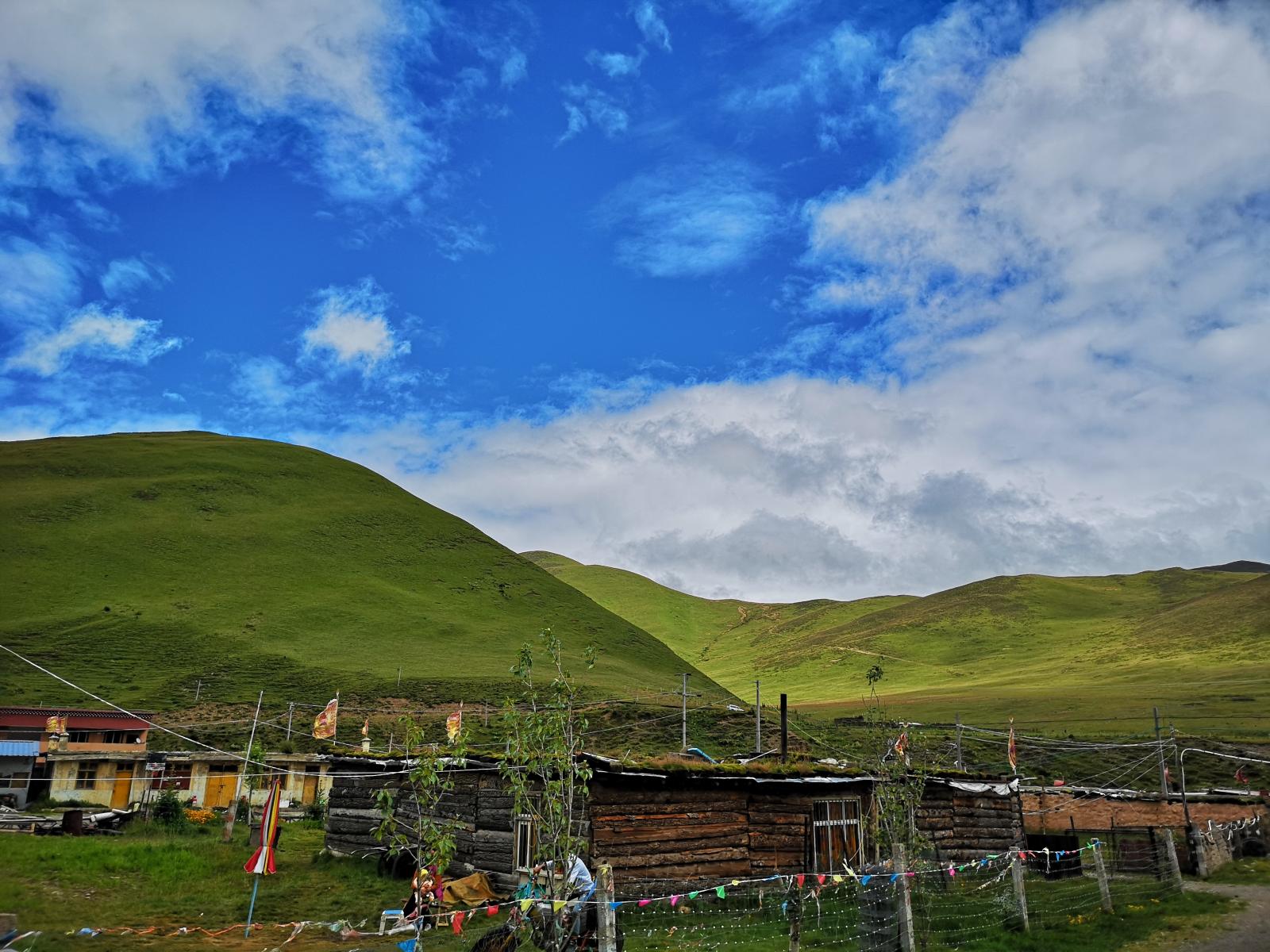 重庆出发川西4日自驾游：都江堰-甲居藏寨-新都桥-塔公草原4日川西小环线自驾游