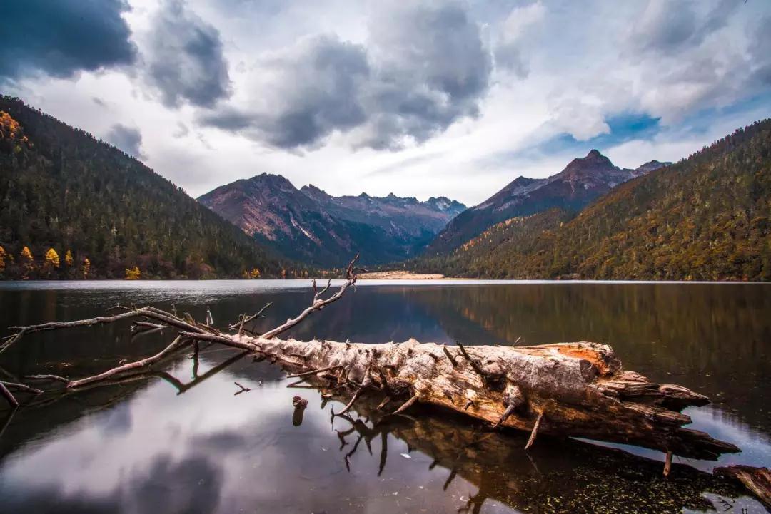 重庆出发川西4日自驾游：伍须海-木雅圣地-折多山4日贡嘎深处自驾游