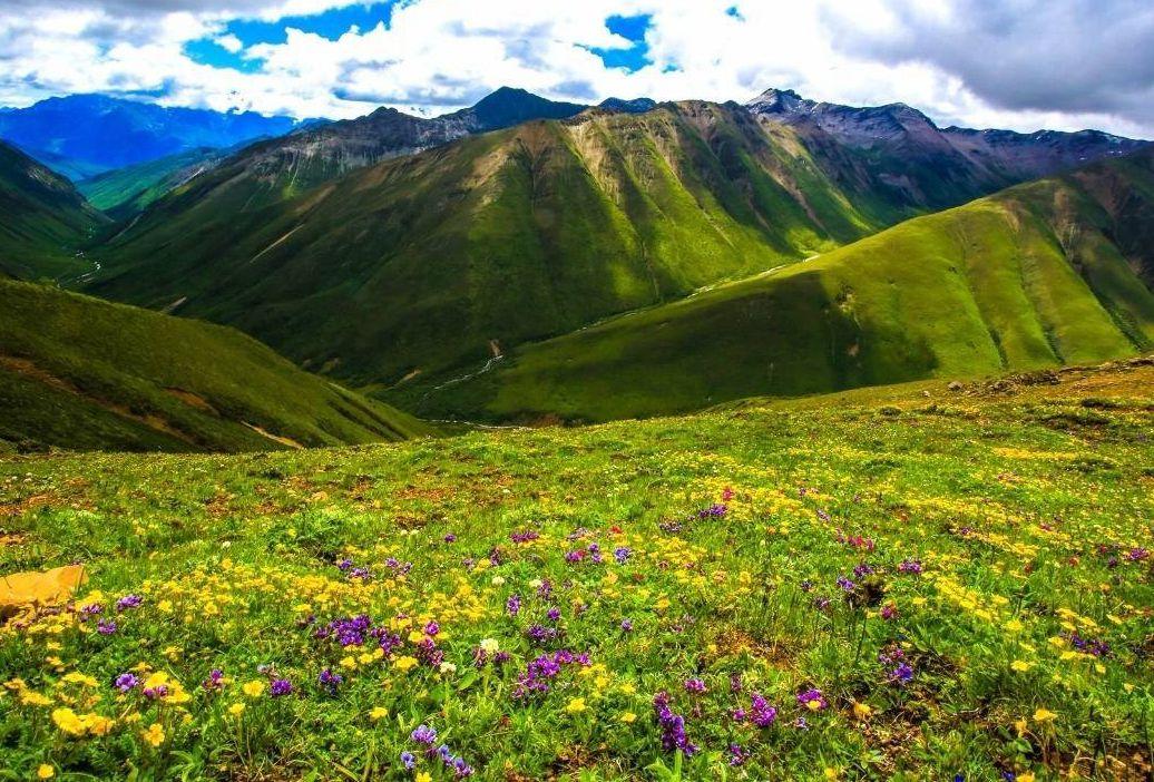 成都周边两日自驾游；木雅圣地-木格措2日自驾游