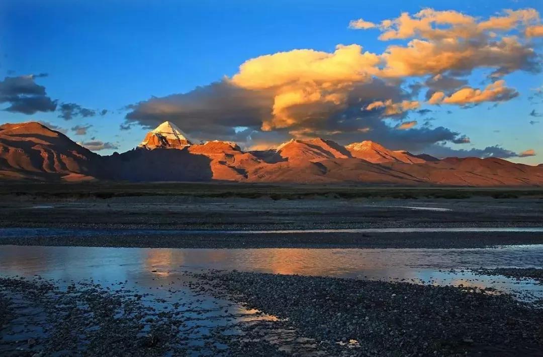 广州出发阿里大北线15日自驾游：珠峰大本营-纳木错-拉萨15日探秘珠峰阿里