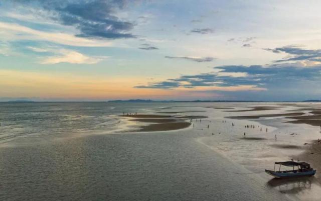 重庆出发广西5日自驾游：怪石滩-白浪滩-东兴口岸5天休闲自驾游