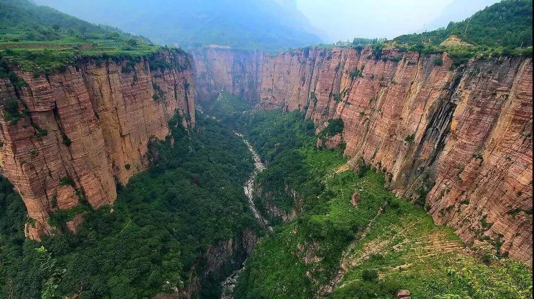 重庆出发南太行挂壁6日自驾游：昆山挂壁-郭亮村-王莽岭-齐王寨6天惊险刺激自驾游