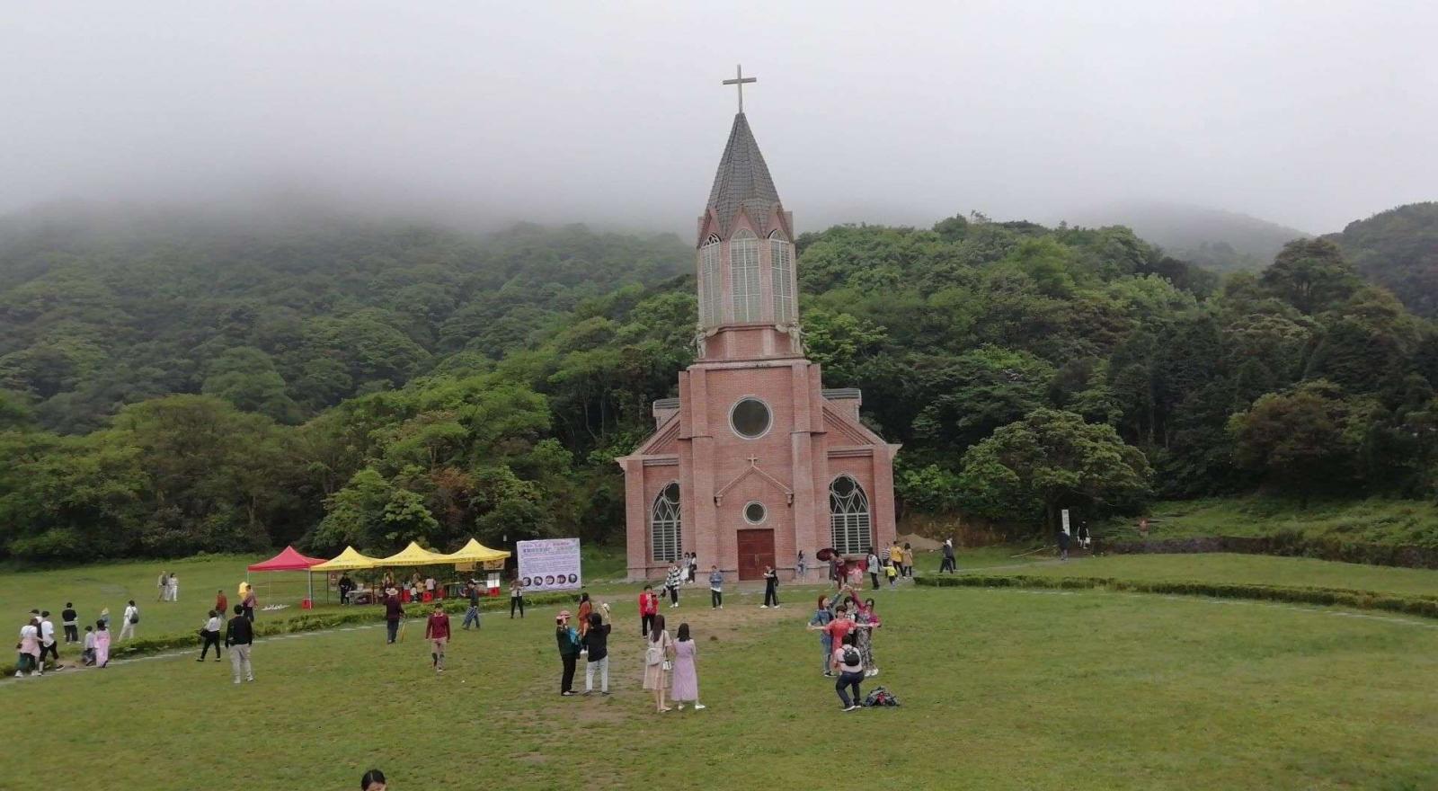 廣東出發(fā)廣西桂東3日自駕游：廣西桂平大容山-北流龍?zhí)渡止珗@3日自駕游