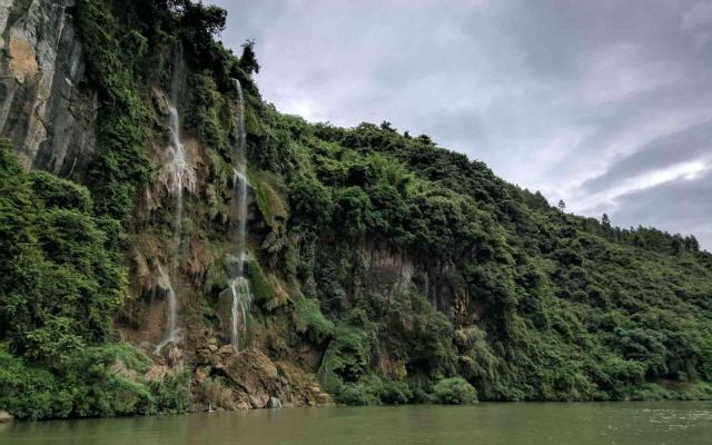 深圳出发连州3日自驾游:连州地下河-湟川三峡-千年瑶寨3日广东省内自驾游