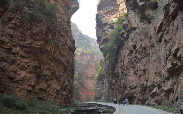 北京周边2日自驾游:邢台峡谷群-鹊山湖-鹊山庙河北2日自驾游