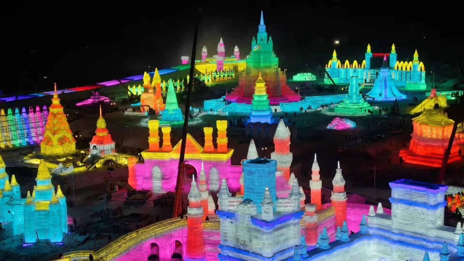 北京出发东北5日自驾游：沈阳故宫-长春冰雪大世界-泡温泉5日自驾游