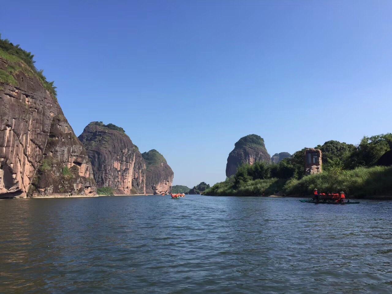 鹰潭龙虎山2日自驾路书:龙虎山景区-上清古镇-芦溪河竹筏漂流-悬棺