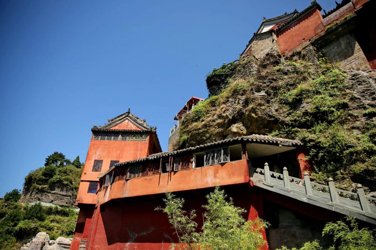 西安出發(fā)湖北十堰2日自駕路書：丹江口武當山-太子坡-南巖-金頂2日十堰自駕游