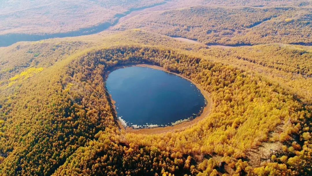 全国出发呼伦贝尔8天自驾游：莫日格勒-额尔古纳-中俄边卡-阿尔山公园8天金秋休闲自驾游