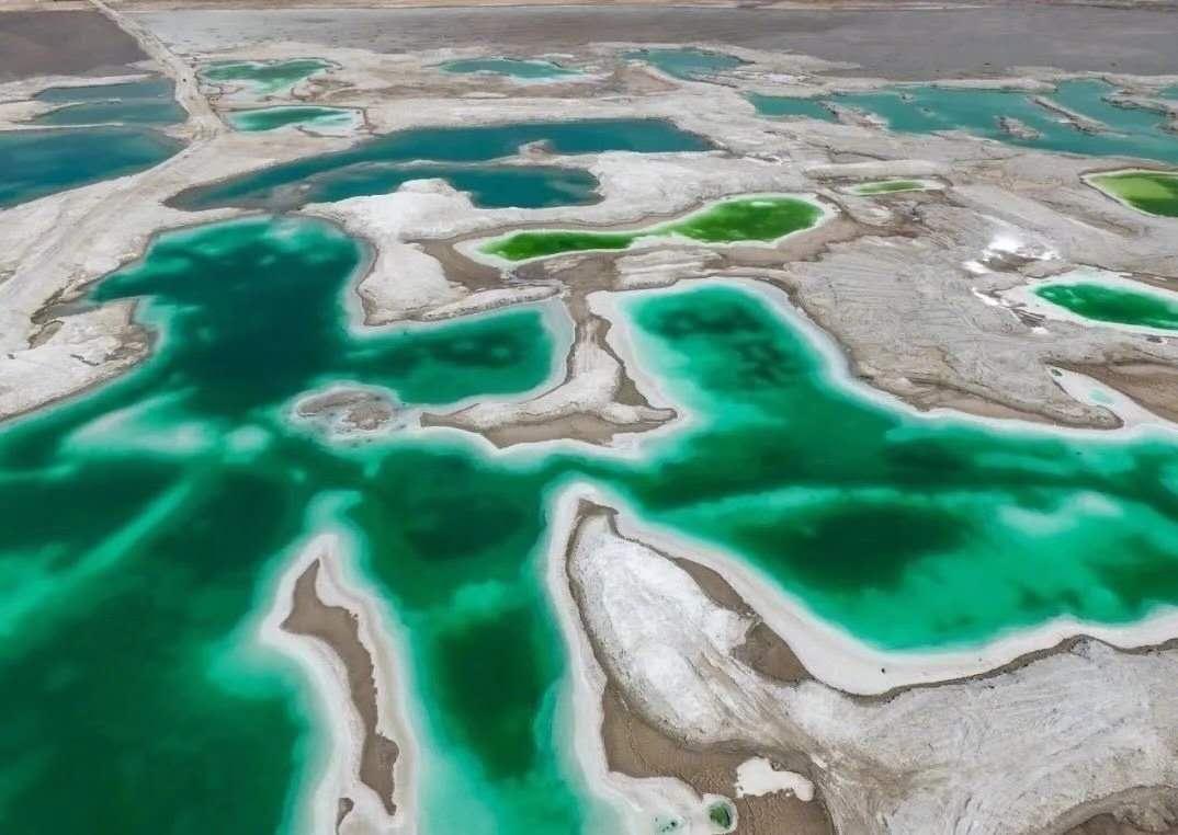 全國出發(fā)額濟納青海甘肅陜西自駕11日：額濟納胡楊林、敦煌莫高窟、青?；鹦菭I地、地魔之眼、翡翠湖、水上雅丹