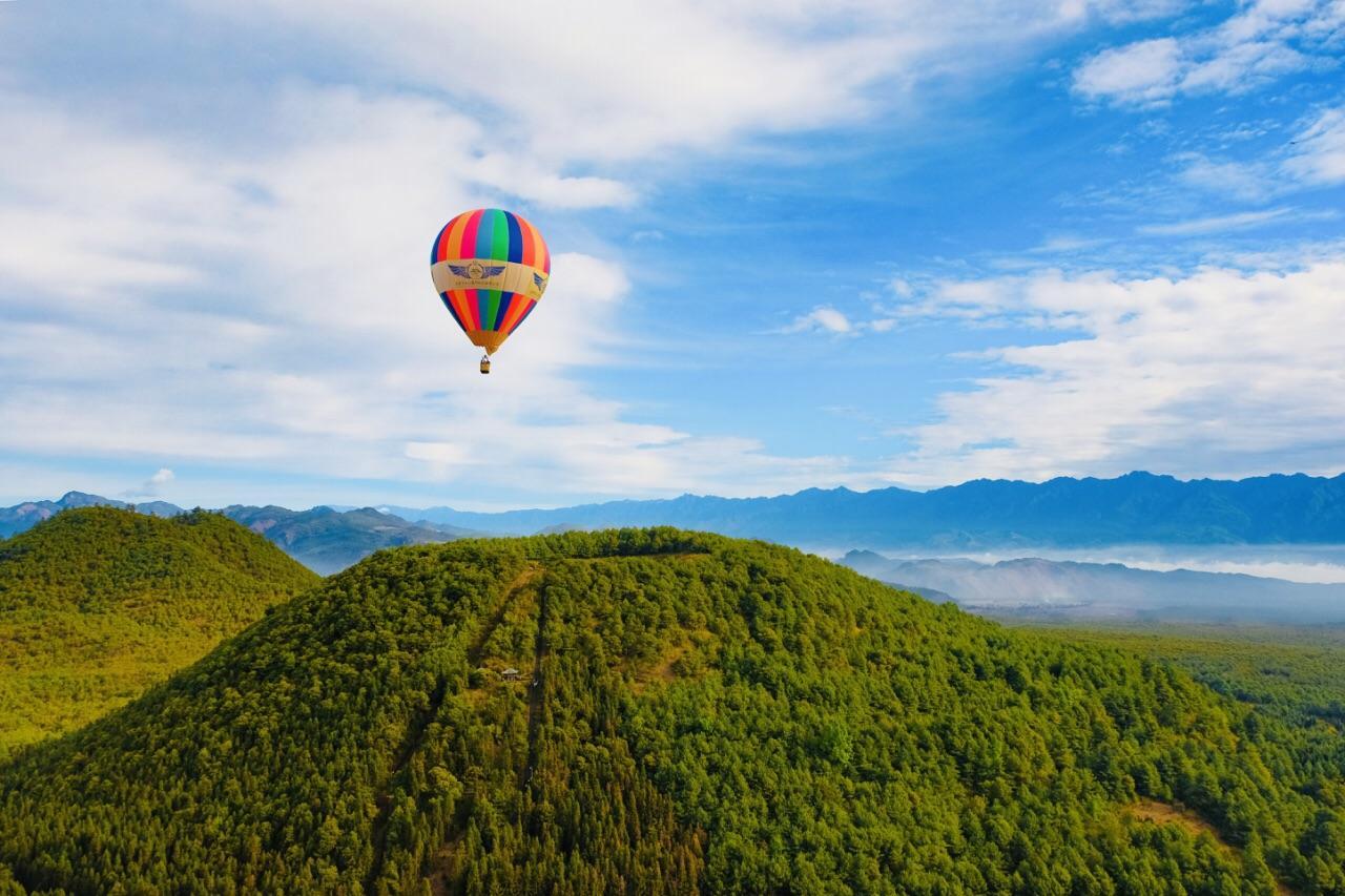 重慶到騰沖瑞麗7日自駕游：一寨兩國(guó)-火山地質(zhì)公園-騰沖熱海-滇池-大理邊陲7日自駕游