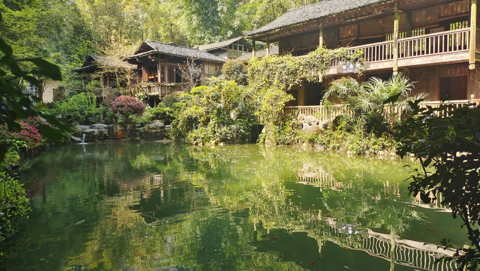 武漢出發(fā)湖北5日自駕游：酉陽桃花源-濯水古鎮(zhèn)-蒲花暗河-疊石花谷5日探秘桃花源