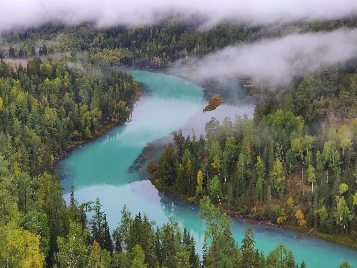 乌鲁木齐集合，新疆五彩滩、禾木、喀纳斯、魔鬼城、赛里木湖 、独库公路、独山子大峡谷9日拼车自由行天天发团