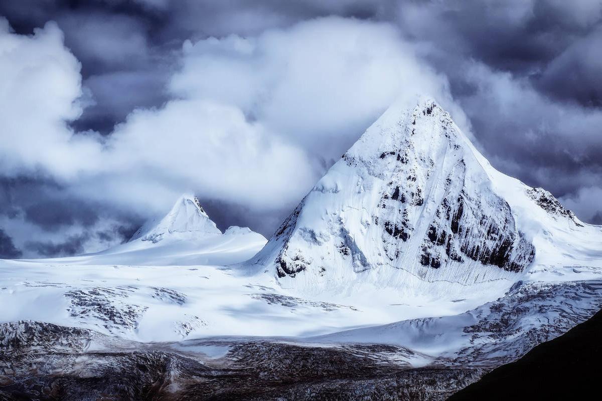 全国出发西藏·藏东8日自驾游：萨普神山·孜珠寺·骷髅墙·三色湖·布加雪山·焫茸冰川·藏北秘境落地（含租车）