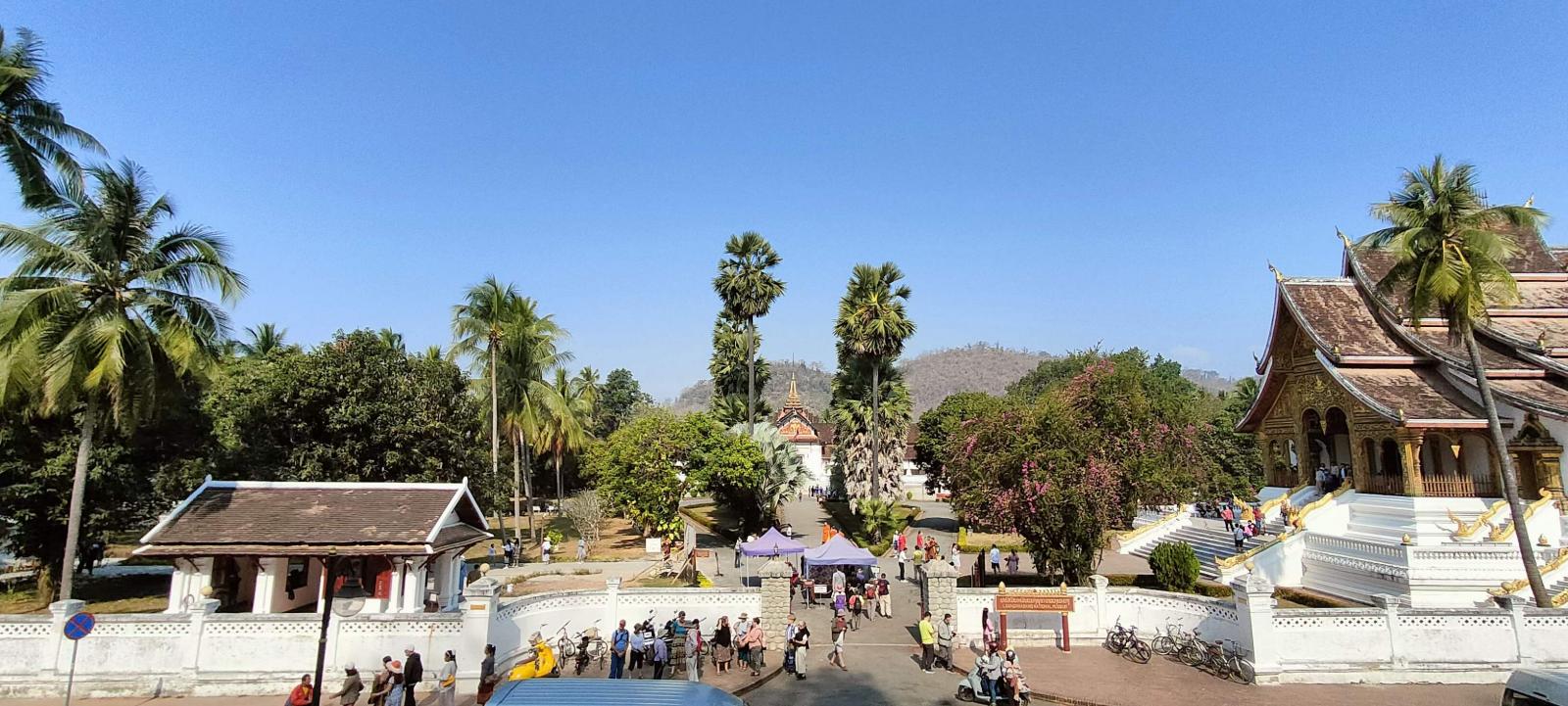 磨憨口岸集合老撾泰國(guó)12日自駕游：老撾瑯勃拉邦-萬榮-萬象-泰國(guó)素可泰-清邁12日自駕游