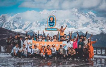 成都出发川藏线9日自驾游：川藏318-扎西岗村-布达拉宫-羊卓雍措-9日自驾游-游推荐