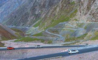 烏市集合伊犁環(huán)線8日自駕游：絕美伊犁s101-賽里木湖-喀拉峻草原-那拉提-獨庫公路環(huán)線8日自駕游自駕游