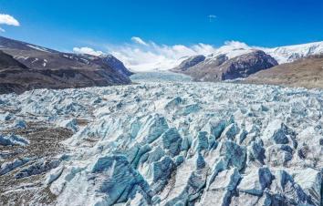 拉薩租車冬游西藏：普莫雍措藍(lán)冰-雪山觀景大道G219-喜馬拉雅之巔珠穆朗瑪峰11日自駕-游推薦