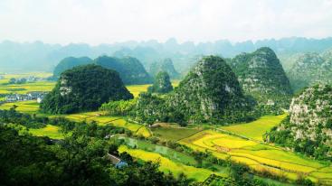 全国出发广西7日自驾：广西三娘湾-德天跨国瀑布-兴义万峰林7日自驾游-推荐