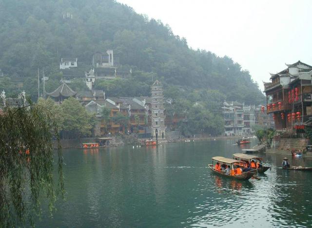 凤凰自驾游,凤凰自驾游攻略,凤凰自驾游路线推荐