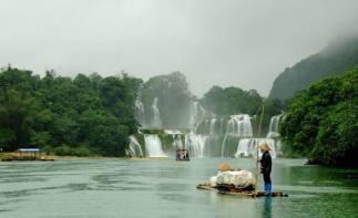 春節(jié)廣西中越邊境5日自駕游：百色巴馬長壽村-延邊公路-德天瀑布5日自駕游自駕游