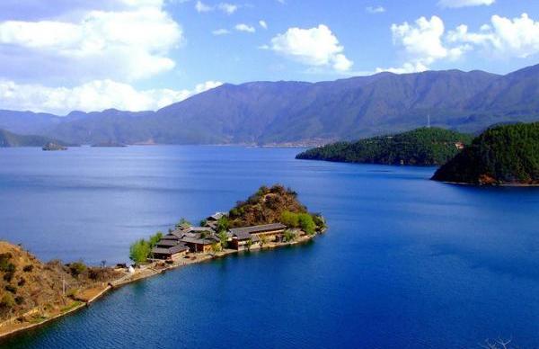 成都出发泸沽湖5日自驾游：畅游西昌-泸沽湖摩梭风情5日休闲自驾游