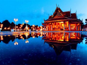 春节东南亚三国自驾：老挝琅勃拉邦-柬埔寨吴哥窟-泰国清迈17日环线自驾游