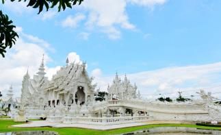 穿越南北泰国全境：曼谷-芭提雅-清迈-拜县-清莱11日东南亚落地自驾游（含机票）自驾游