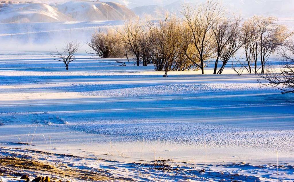北京出发自驾内蒙坝上草原3日游：体验乌兰布统冰雪世界，狂欢之旅