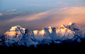 全国出发西藏自驾18日自驾游：川藏南线318-措普沟-米堆冰川-苯日神山-珠峰保护区-纳木错-青藏线-游推荐