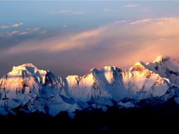 全国出发西藏自驾18日自驾游：川藏南线318-措普沟-米堆冰川-苯日神山-珠峰保护区-纳木错-青藏线