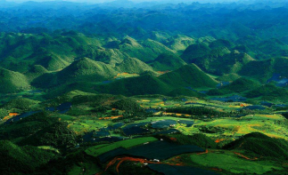 廣東出發(fā)七彩云南黔西南7日自駕游：普者黑-可邑小鎮(zhèn)-羅平油菜花-萬峰林7日自駕游自駕游