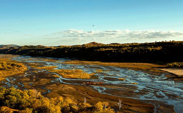 北京出发内蒙6日自驾游：黄岗梁-乌珠穆沁草原-乌兰布统-天太永-塞外小三峡