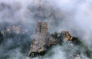 山东出发河北自驾游：白石山-飞狐大峡谷-太行水镇3日休闲游-游推荐