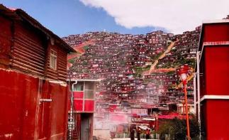 重慶出發(fā)川西4日自駕游：色達(dá)-翁達(dá)-馬爾康-康定溜溜城環(huán)線自駕游自駕游