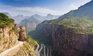 重庆出发河南山西7日自驾游：渭南-地坑院-郭亮村-昆山挂壁-王莽岭-少林寺7日南太行之旅自驾游