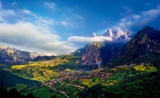 重庆出发迷醉川甘青：奶子沟-扎尕那-羊绒哈德-玛曲5日自驾游自驾游