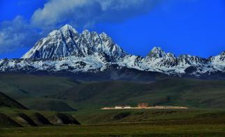 成都出發(fā)康定4日自駕游：藏地蓮花-神木壘-新都橋-亞拉雪山4天經(jīng)典自駕游自駕游