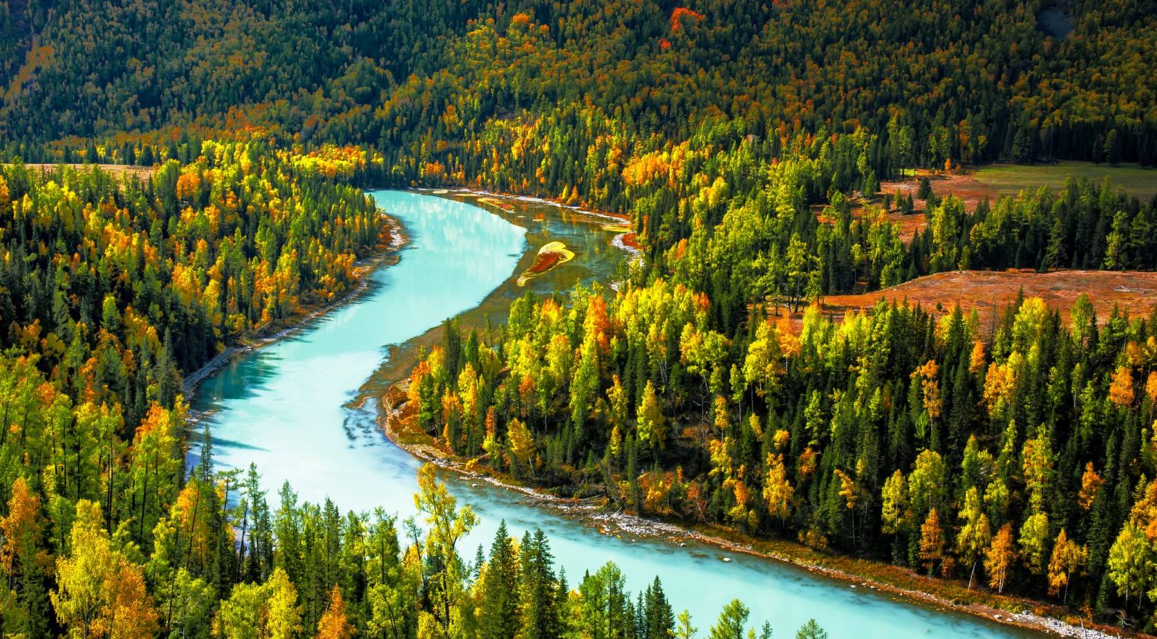 广东出发北疆8天深度自驾游：喀纳斯湖-禾木村-五彩滩-可可托海8日双飞自驾游自驾游