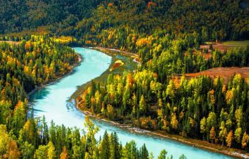 广东出发北疆8天深度自驾游：喀纳斯湖-禾木村-五彩滩-可可托海8日双飞自驾游-游推荐