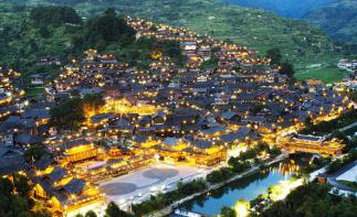 成都出发贵州5日自驾游：西江千户苗寨-镇远古镇-酋阳桃花源5日体验民族风情自驾游