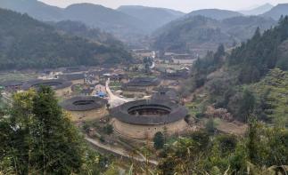 周末廈門周邊自駕游：北斗七星南靖土樓群-仙洞山如處仙境2日自駕游自駕游