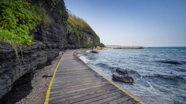 湖南长沙出发广西7日自驾游：涠洲岛-德天瀑布-北海银滩-明仕庄园7日休闲游-推荐