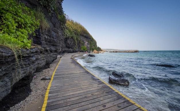 湖南长沙出发广西7日自驾游：涠洲岛-德天瀑布-北海银滩-明仕庄园7日休闲游