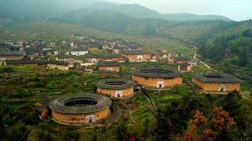 长沙出发福建自驾游：土楼群-厦门鼓浪屿-长汀古城-红井6日风情自驾游-推荐