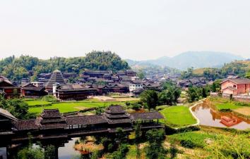 长沙出发湘桂苗寨5日自驾游：程阳八寨-三江大侗寨-龙脊梯田5日风情自驾游-游推荐